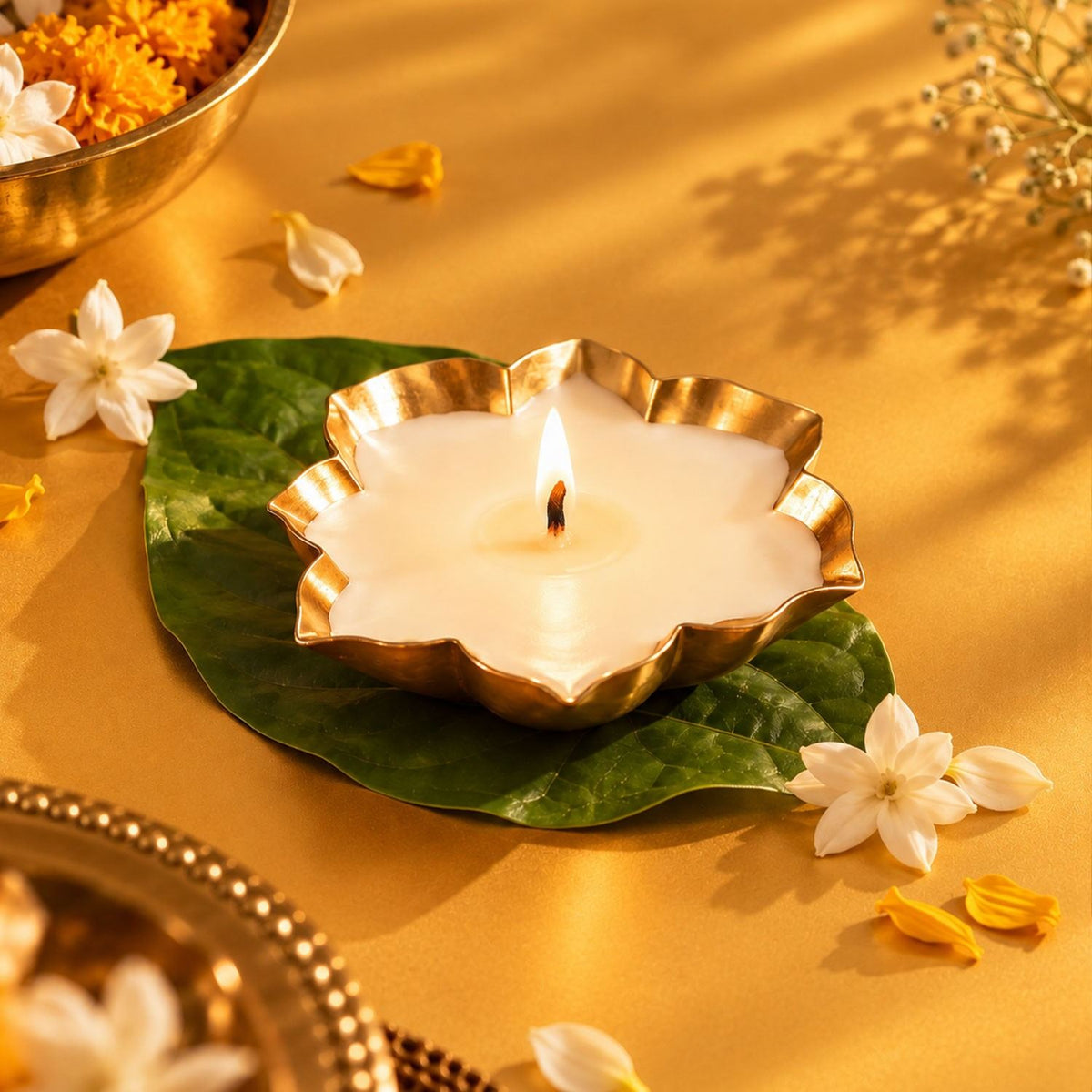 Urli Candle
