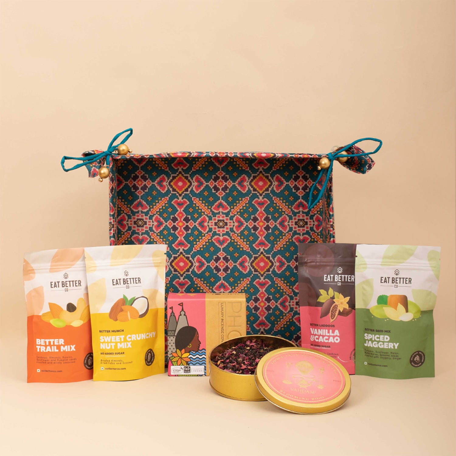 RakhiWorldWide.com : Send Healthy Rakhi Gift Hamper to India : Gifts  Delivery all over India